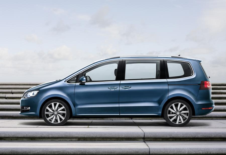  Volkswagen Sharan 2015 года  (фото 4 из 29)